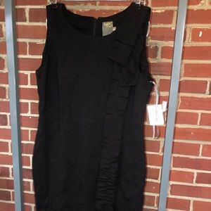 💃🏽 NWT TAYLOR BLACK DRESS WITH FLOWER DETAIL SHOULDER SLEEVELESS BODYC…